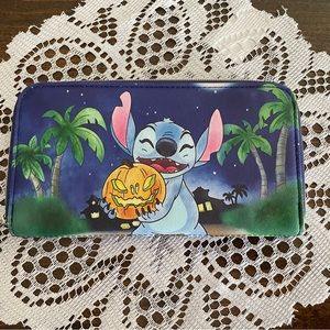 SOLD -Lounge fly Stich Halloween wallet